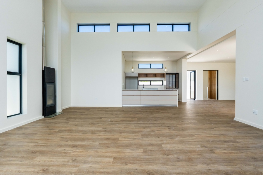 To Let 3 Bedroom Property for Rent in Mossel Bay Central Western Cape